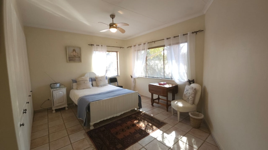 4 Bedroom Property for Sale in Ifafi North West